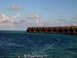 Kapalai Beach Resort. Everyday i woke up for the sun rise... by Stephanie Ti 